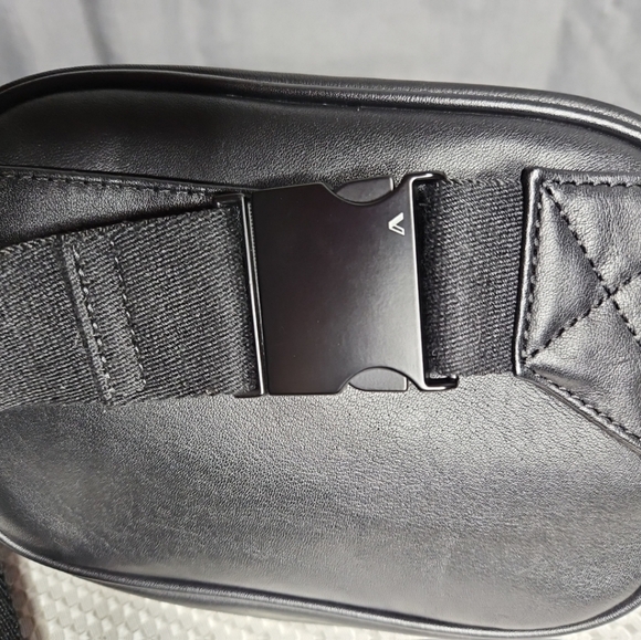 STATE BENNETT FANNY BAG IN BLACK - Picture 10 of 10